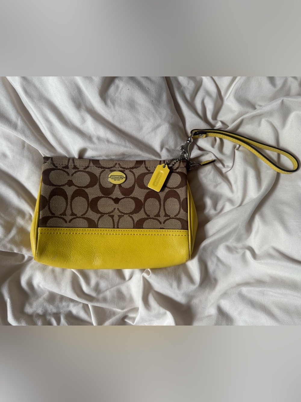 Coach Ashley Signature Jacquard Yellow Leather Wristlet Clutch